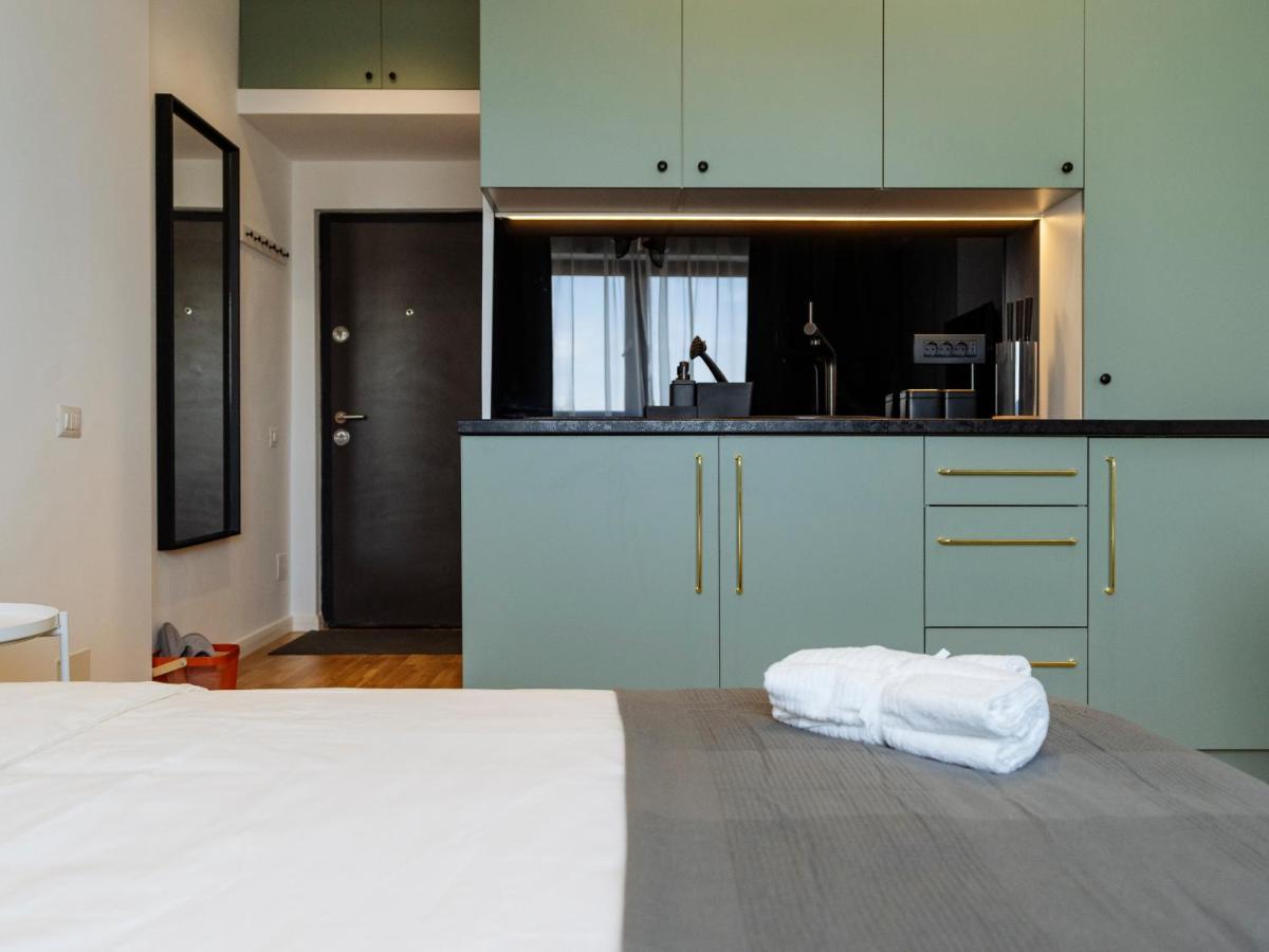 Beautiful Modern Studio - Cismigiu Park - Netflix บูคาเรสต์ ภายนอก รูปภาพ